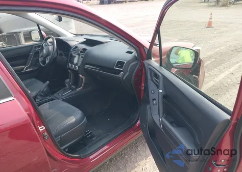 2018 Subaru Forester 2.5I Touring из США, поврежденный, VIN JF2SJAWC5JH457050